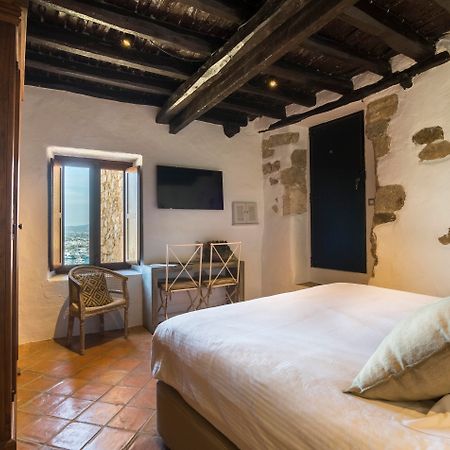 Hotel La Torre Del Canonigo - Small Luxury Hotels Ibiza Town Exterior photo