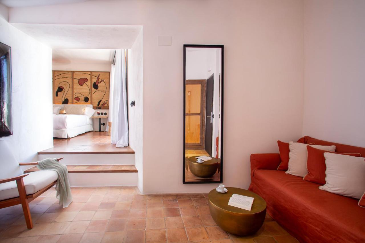 Hotel La Torre Del Canonigo - Small Luxury Hotels Ibiza Town Exterior photo