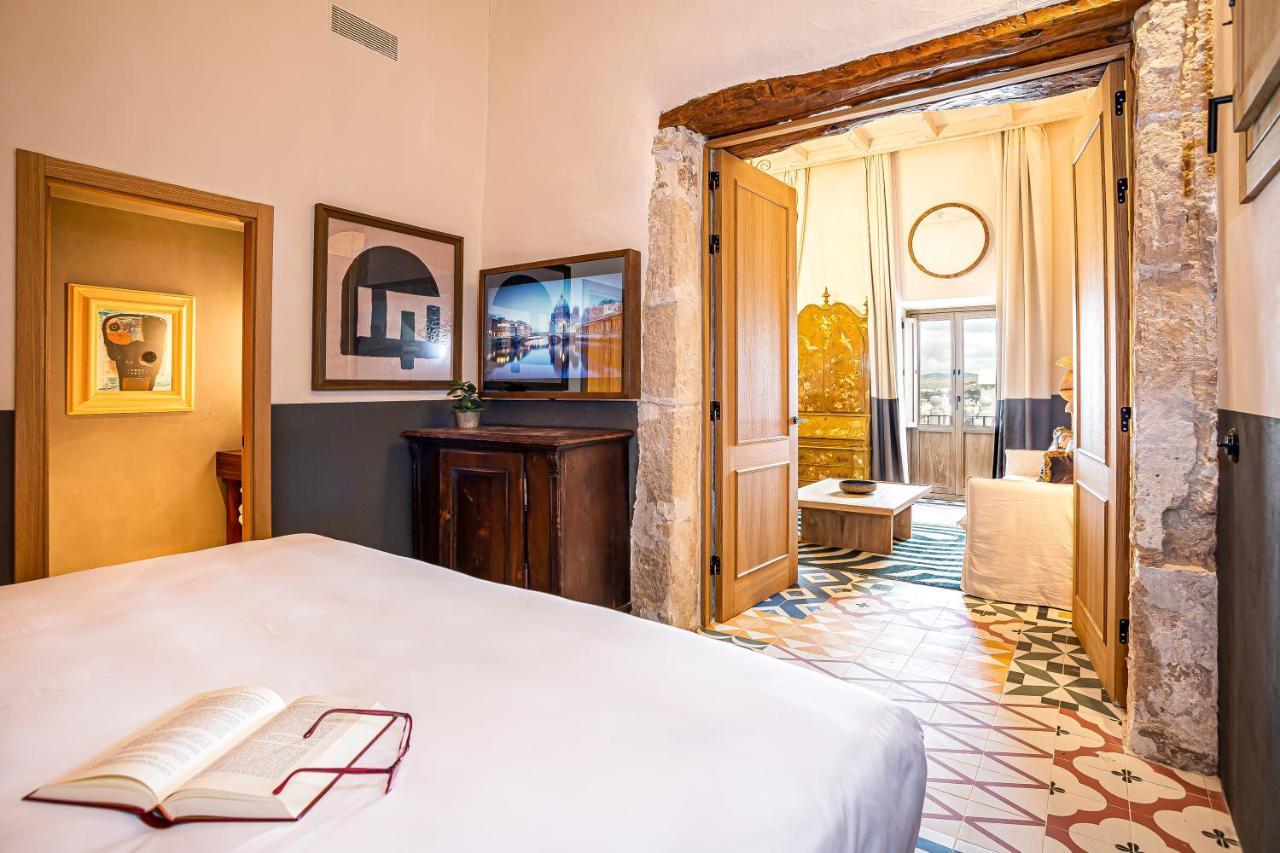 Hotel La Torre Del Canonigo - Small Luxury Hotels Ibiza Town Exterior photo