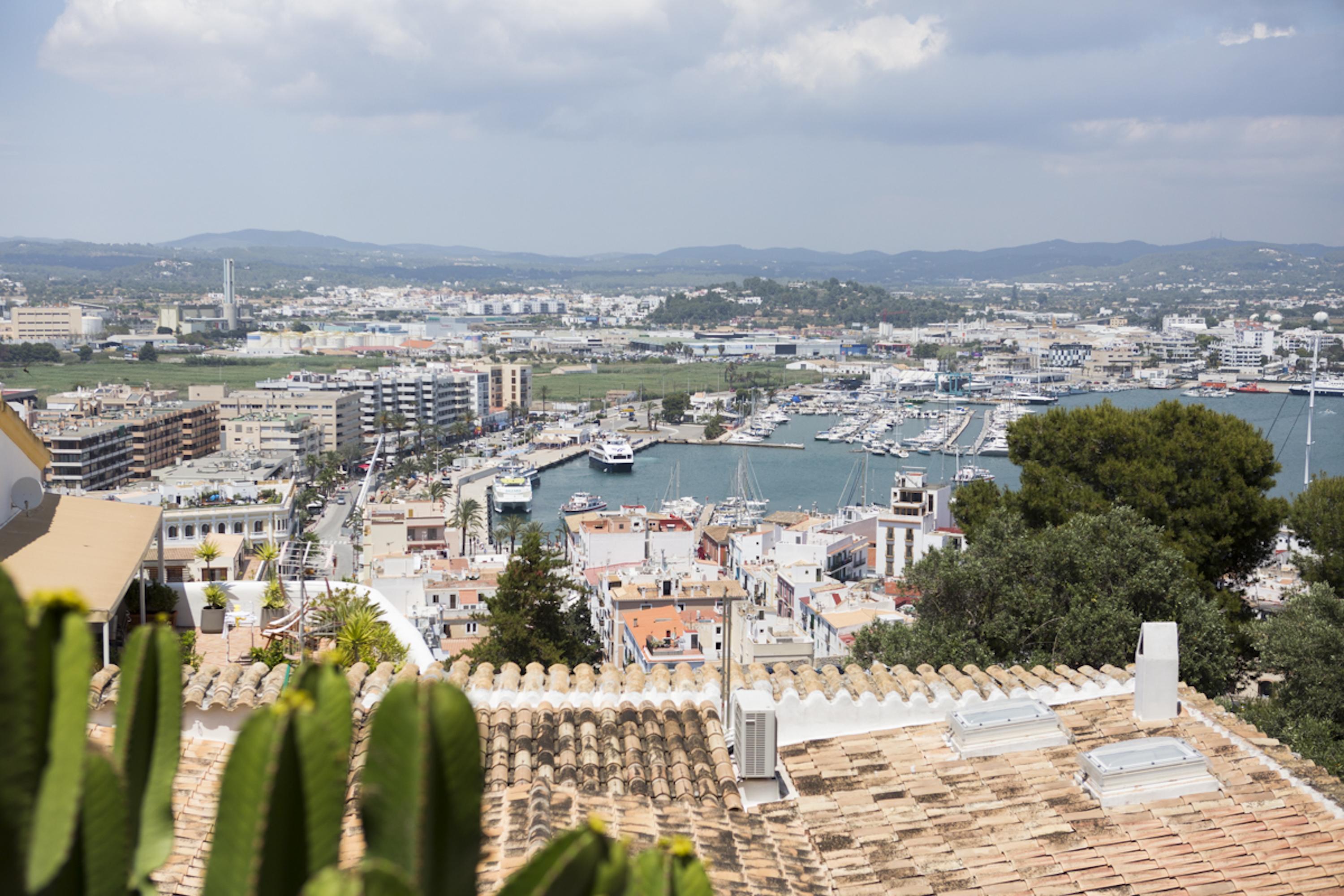 Hotel La Torre Del Canonigo - Small Luxury Hotels Ibiza Town Exterior photo